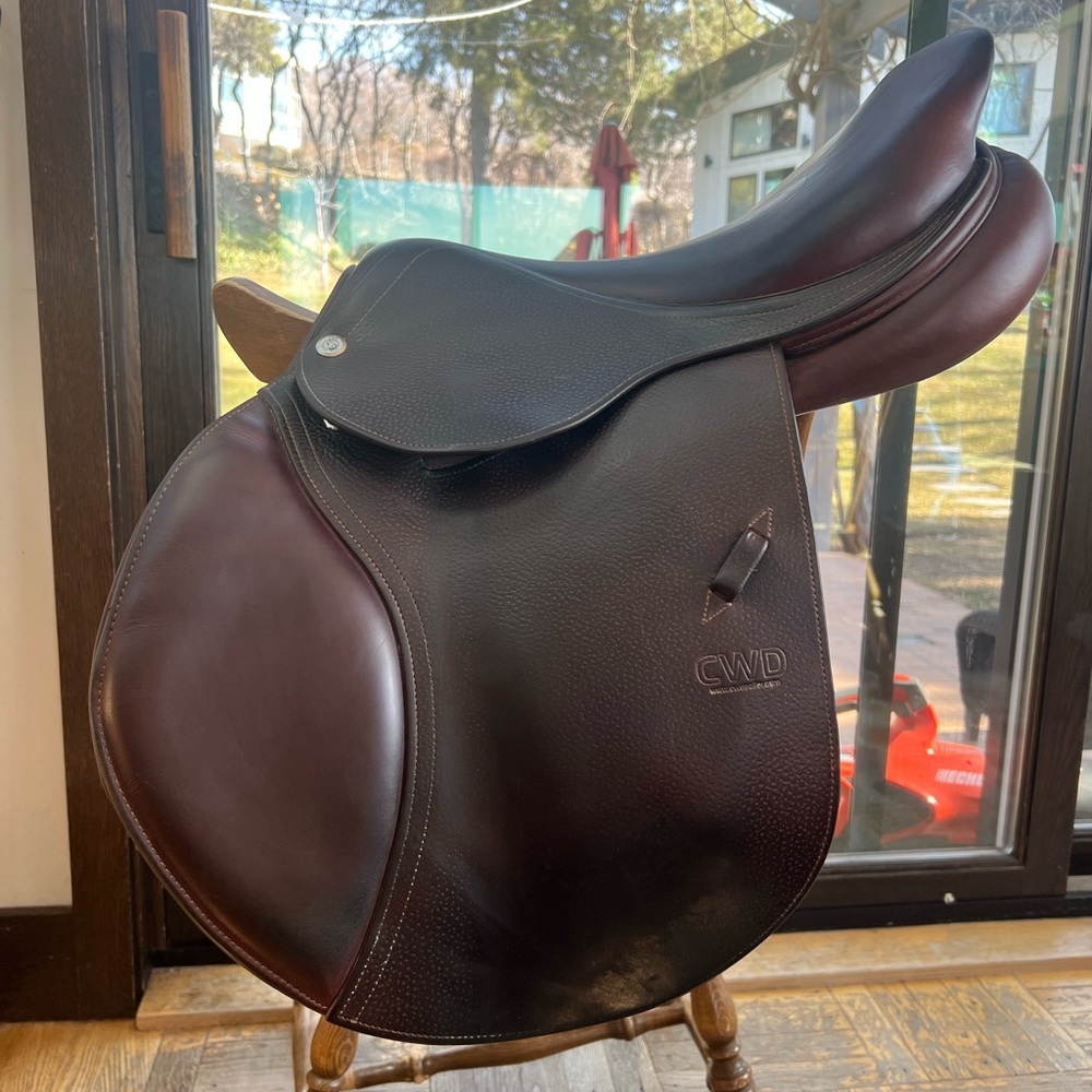 CWD SE02 17”